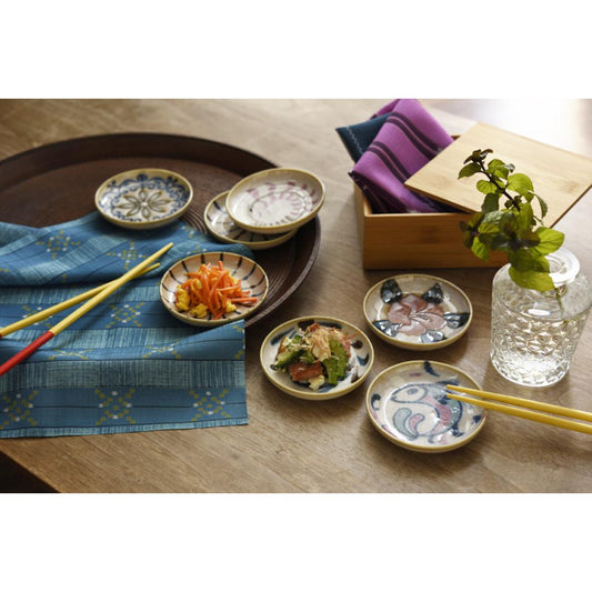 New Japanese Kariyushi 8-Piece Assorted Pattern Small Dish Set Mino Ware Ceramic Plates Gift Box