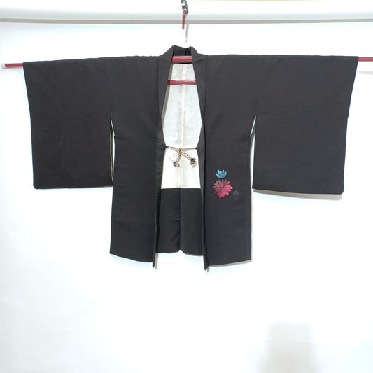 Used Vintage Silk Haori Jacket Short Kimono Japanese Outerwear Women's Traditional Coat Height 31.5 in (80cm) Waist 22.4 in (57cm)