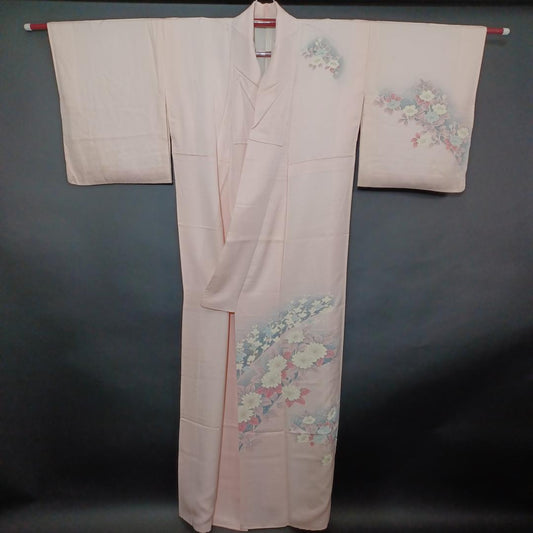 Used Vintage Silk Kimono Stains Present 63.8 in (162cm) Length 22.8 in (58cm) Width Traditional Robe Craft Material Asian Textile