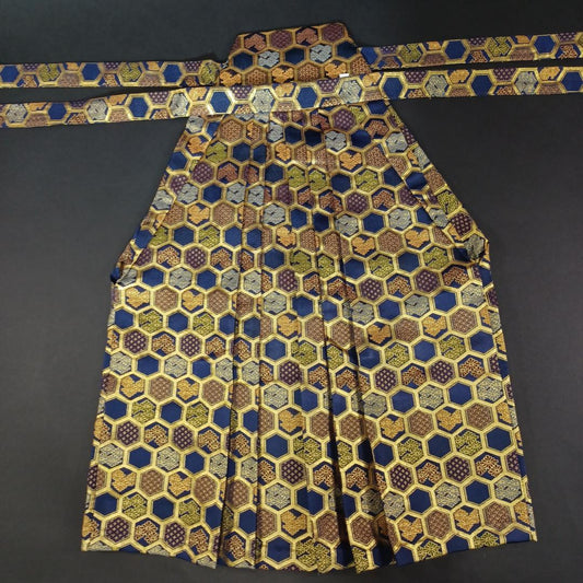 Used Vintage Japanese Child's Hakama Skirt Trousers Shichi-Go-San Poly & Rayon Blend Under-string 18.9 in (48cm) Traditional