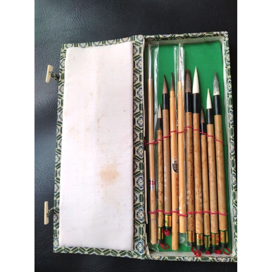 Used Vintage Calligraphy Brush Lot of 10 Japanese & Chinese Writing Sumi Ink Painting Brush Set Wood Case