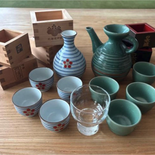 Used Vintage Japanese Sake Set 17pc Red Flower Tokkuri Cups Wooden Masu Boxes Glass Stripe Plum Design Green Sake Decanter Mino Ware Set