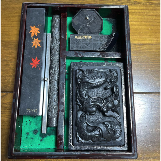 Used Japanese Calligraphy Set Shihan Master Collection Dragon Carved Suzuri Inkstone Antique Sumi Ink Sticks Urushi Lacquer Box Boxed Set