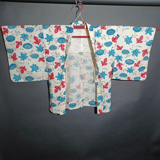 Used Japanese Vintage Haori Jacket White with Autumn Maple Leaves & Floral Pattern Traditional Silk Feel Kimono Cardigan Women's Height 76cm