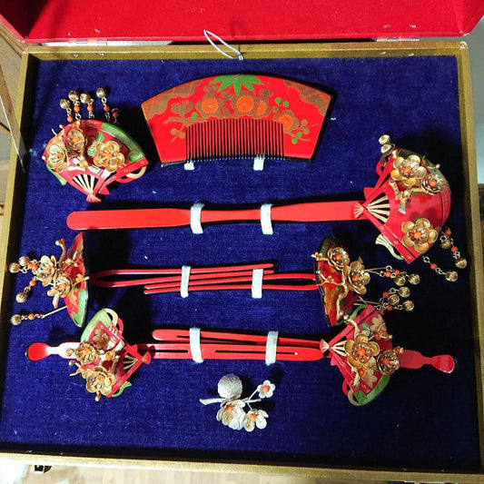 Used Antique Japanese Kanzashi Hairpin Set Showa Retro Kimono Hair Ornaments for Restoration & Crafting Floral Metalwork Fan Design