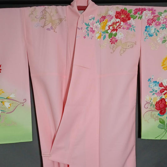 Used Japanese Kimono Koburisode 2-shaku Sode for Hakama Soft Pink with Floral Pattern Washable Polyester Graduation Dress & Made in Japan