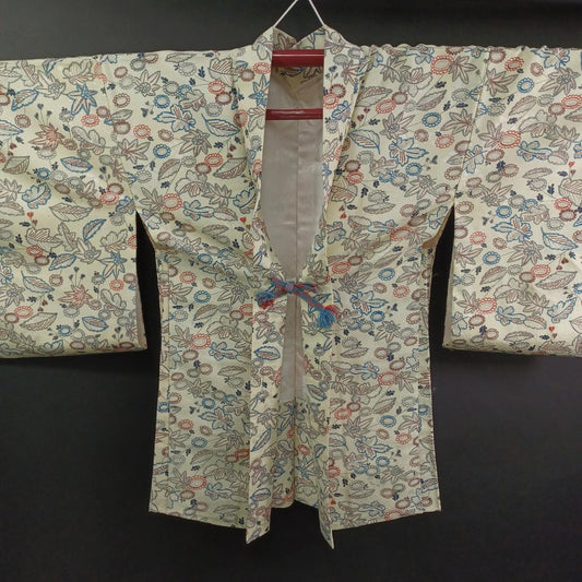 Used Haori Japanese Silk Jacket Cream Floral Leaves Pattern Traditional Kimono Robe Womens Authentic Vintage Clothing Elegant Layering Piece