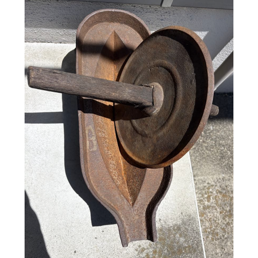 Used Antique Japanese Yagen Traditional Medical Tool for Grinding Herbs Spices Metal Heavy Duty Vintage Apothecary Decor Industrial Style