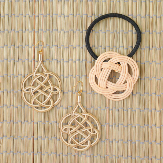Handmade Jewelry Pierced Earrings Turtle Knot, Hair Band from Yunowa in Japan