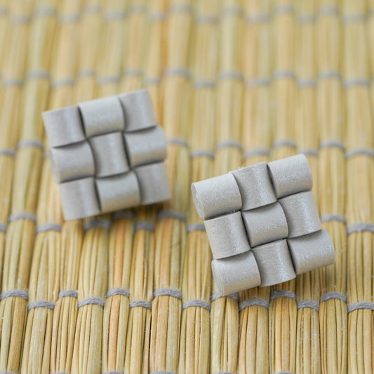 Quilling Jewelry Pierced earrings Silver Japanese Paper Washi by RING YUFU