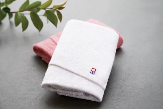 Imabari Face Towel Set – 2 Sakura Pink & White Towels – 100% Cotton – Made in Japan – Luxury Gift for Any Occasion – 29.5×13.4in / 75×34cm