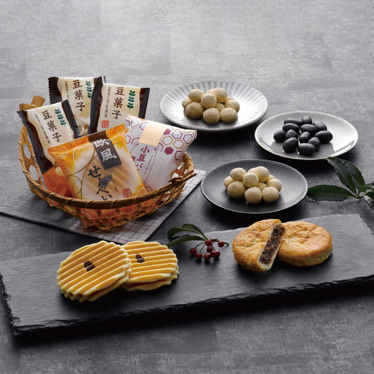 Adzuki Bean Pie Sweet Rice Cracker Mame Snack Japanese sweets Made in Japan by Senjudo