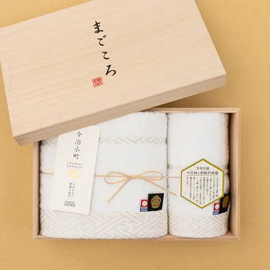 Japanese White Muku Towel Set - Jacquard Woven Shippo Pattern, Luxurious Cotton Bath & Hand Towels in Wooden Gift Box